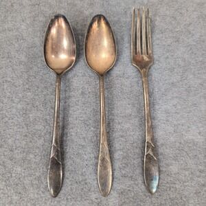 Community Plate Silverware Set 2‎ Spoons 1 Fork Vintage Floral Engraved Flatware